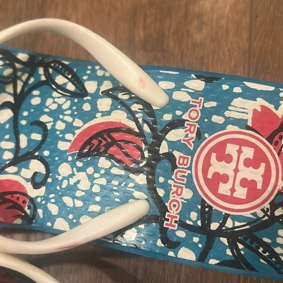 Tory Burch Floral‎ Sandal - Picture 3 of 5